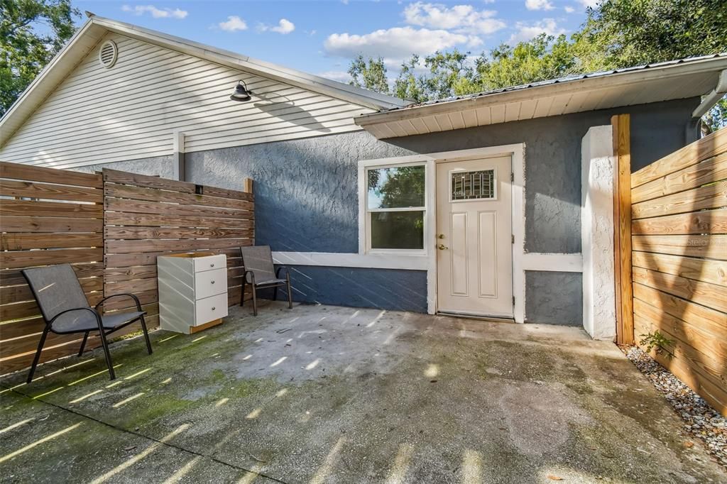 合同活跃: $525,000 (4 贝兹, 3 浴室, 2448 平方英尺)