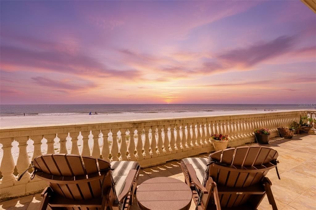 For Sale: $3,250,000 (3 beds, 3 baths, 3186 Square Feet)