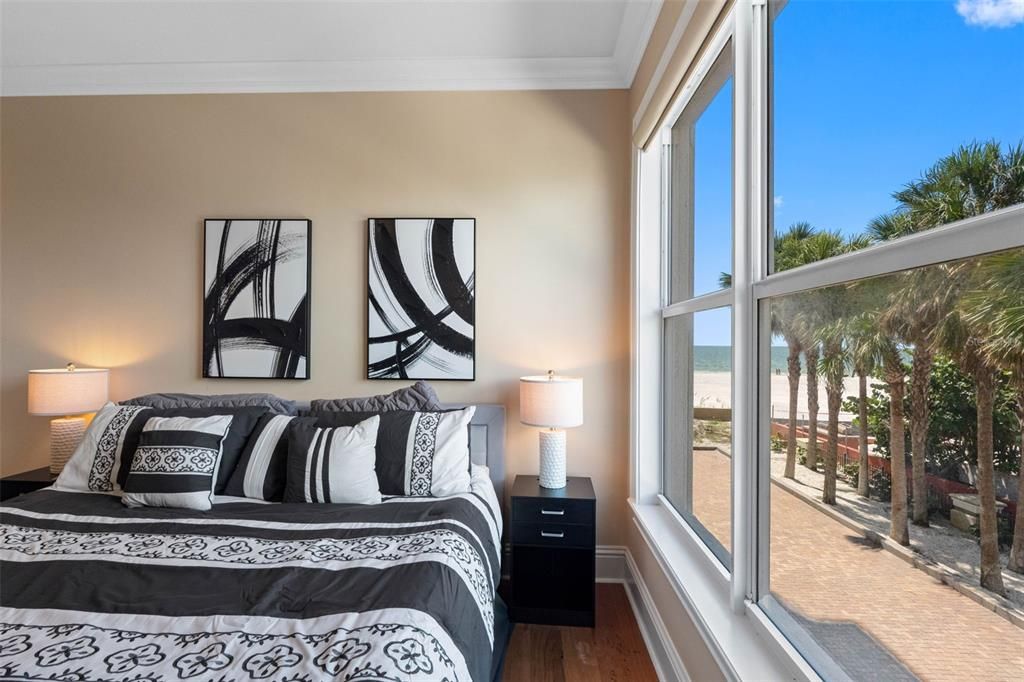 For Sale: $3,250,000 (3 beds, 3 baths, 3186 Square Feet)