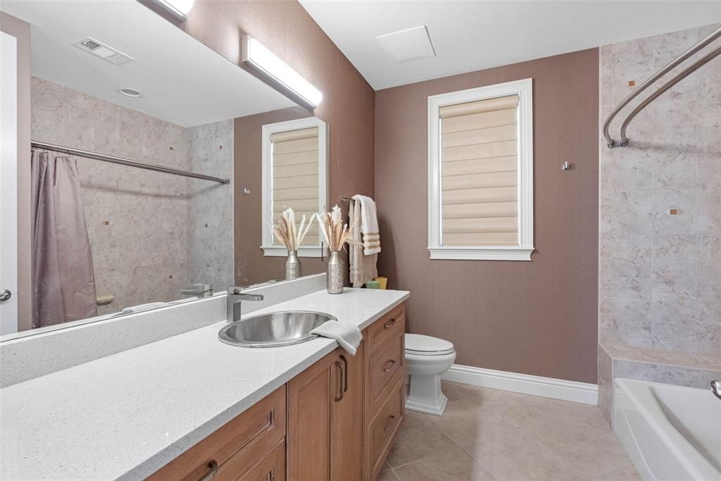 For Sale: $3,250,000 (3 beds, 3 baths, 3186 Square Feet)