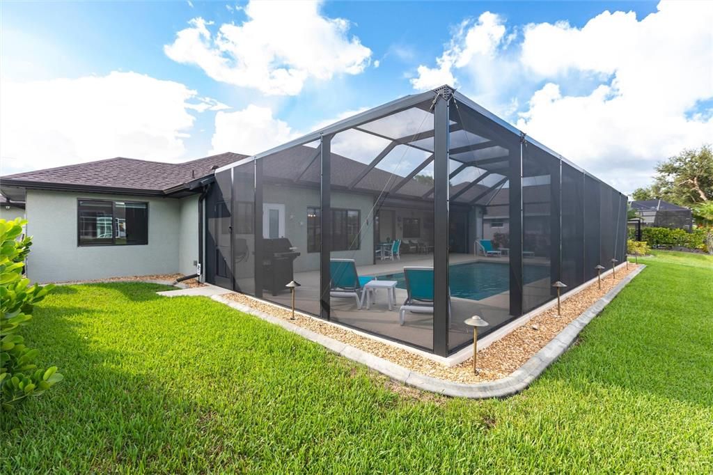 For Rent: $7,200 (3 beds, 3 baths, 1841 Square Feet)