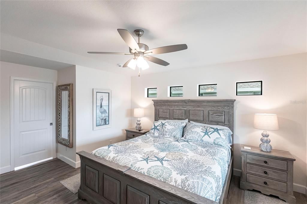 For Rent: $7,200 (3 beds, 3 baths, 1841 Square Feet)