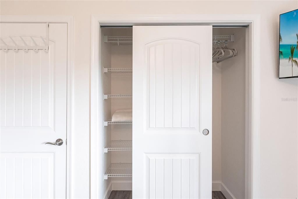 For Rent: $7,200 (3 beds, 3 baths, 1841 Square Feet)