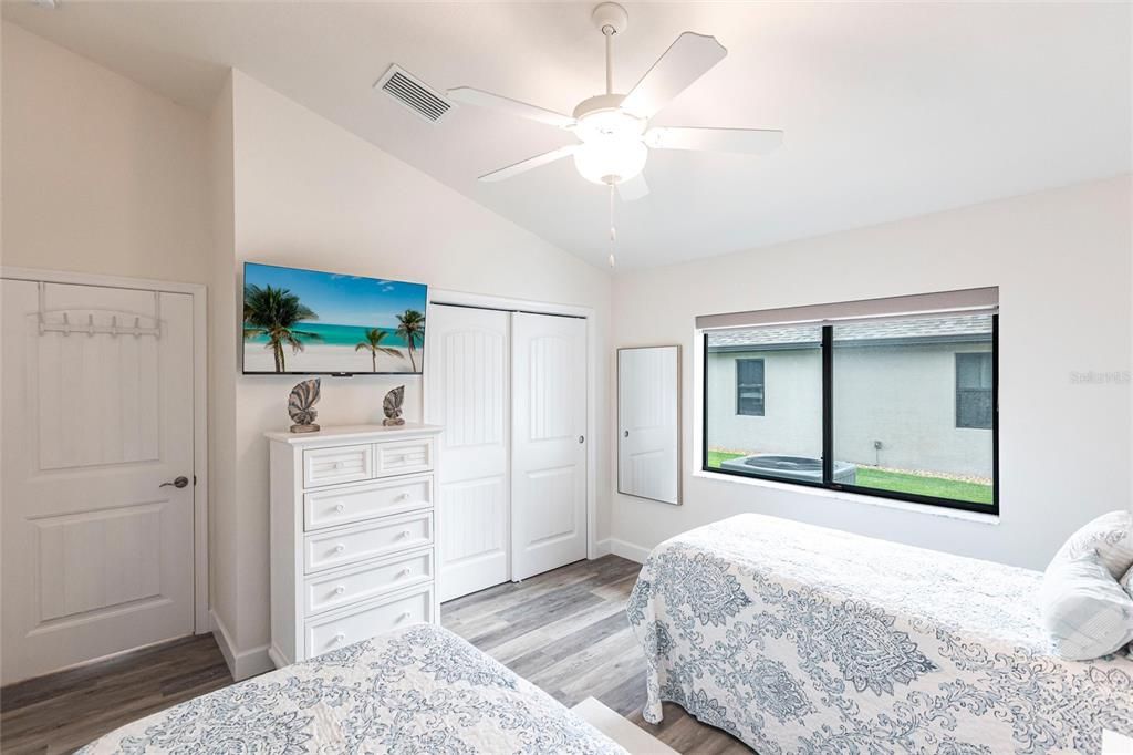 For Rent: $7,200 (3 beds, 3 baths, 1841 Square Feet)