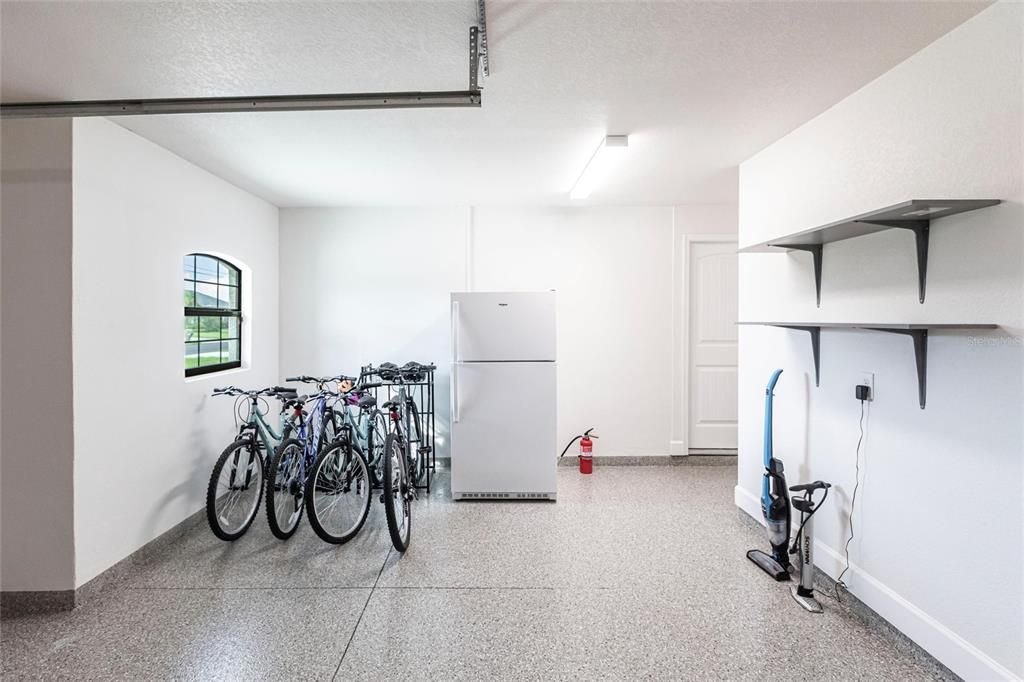 For Rent: $7,200 (3 beds, 3 baths, 1841 Square Feet)