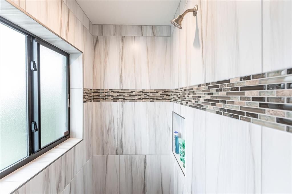 For Rent: $7,200 (3 beds, 3 baths, 1841 Square Feet)