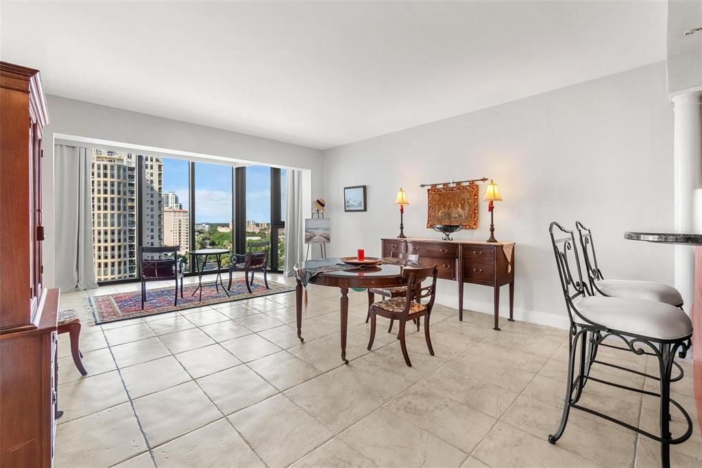 Active With Contract: $4,250 (1 beds, 1 baths, 1226 Square Feet)