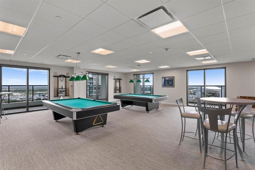 Active With Contract: $4,250 (1 beds, 1 baths, 1226 Square Feet)