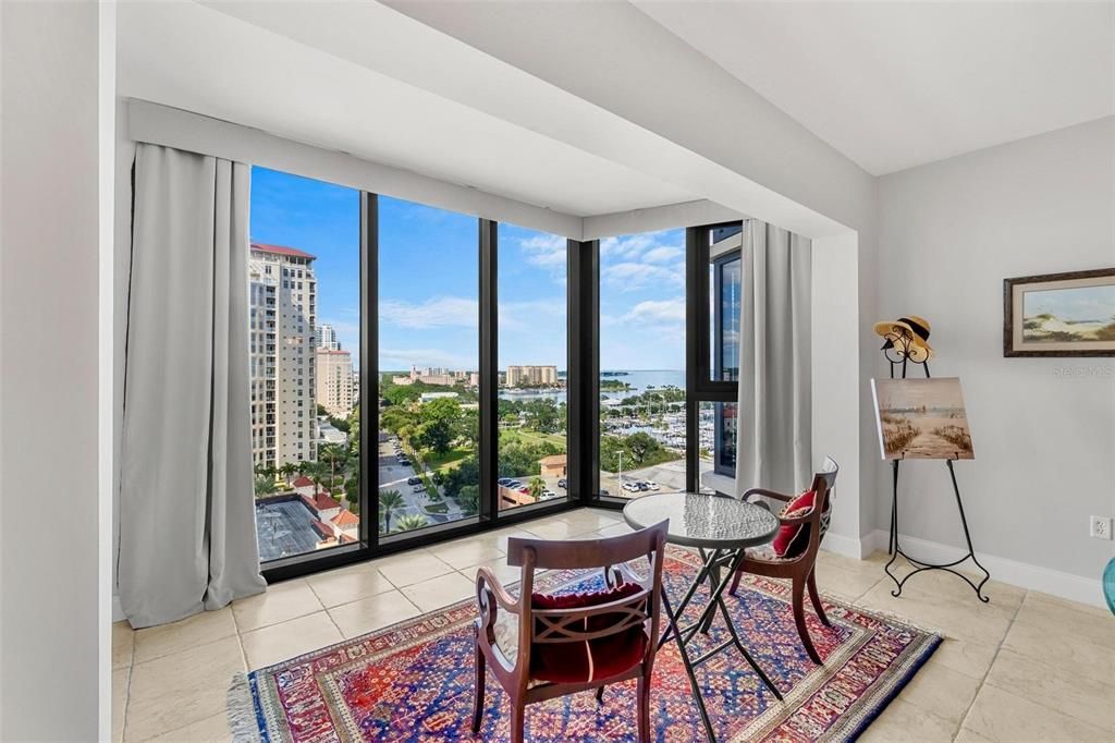 Active With Contract: $4,250 (1 beds, 1 baths, 1226 Square Feet)