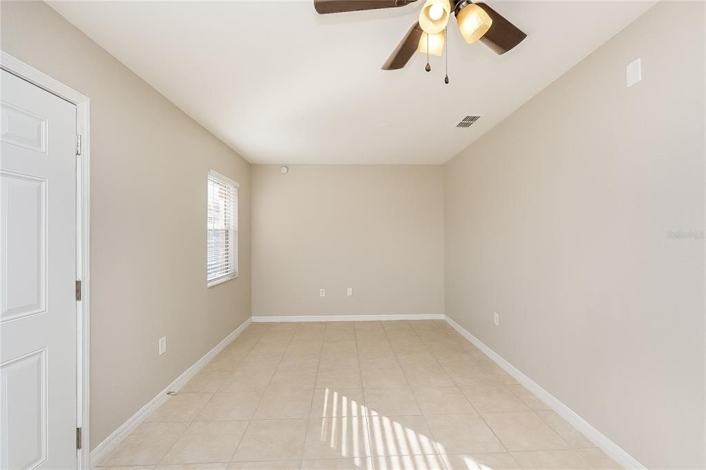 For Rent: $1,745 (3 beds, 3 baths, 1325 Square Feet)