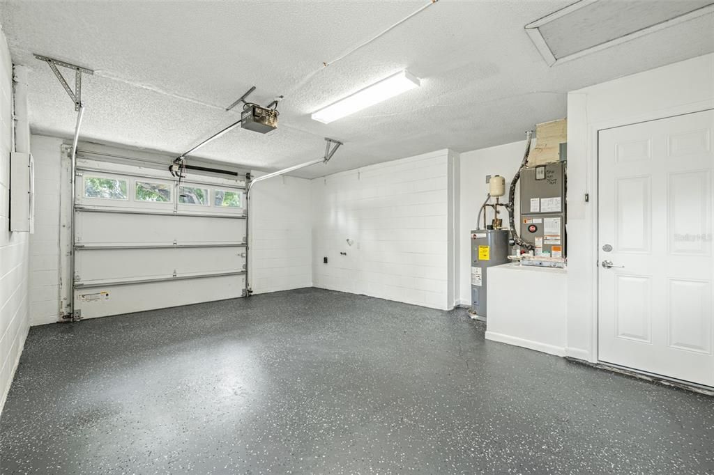 Active With Contract: $554,000 (3 beds, 2 baths, 1409 Square Feet)