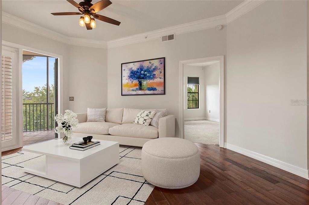 Active With Contract: $470,000 (2 beds, 2 baths, 1290 Square Feet)