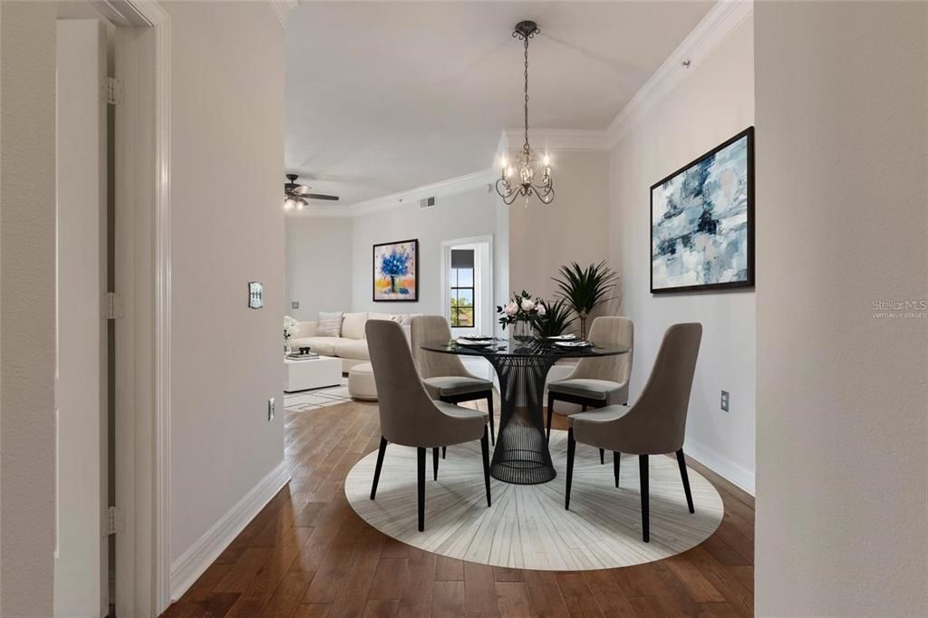 Active With Contract: $470,000 (2 beds, 2 baths, 1290 Square Feet)