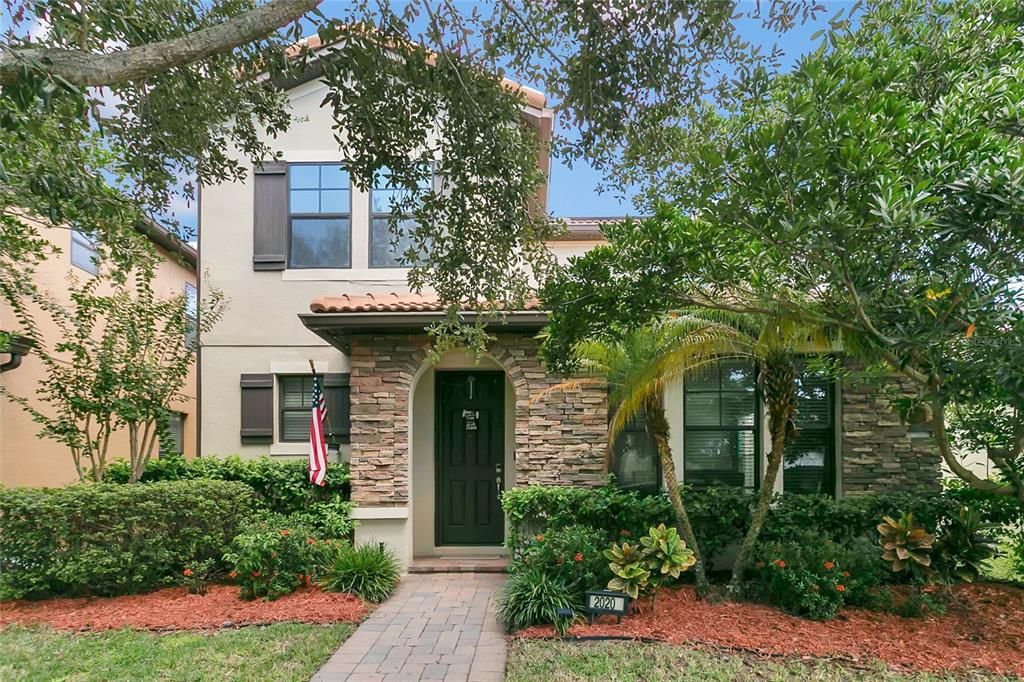 Active With Contract: $475,000 (3 beds, 2 baths, 2117 Square Feet)