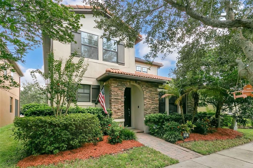 Active With Contract: $475,000 (3 beds, 2 baths, 2117 Square Feet)