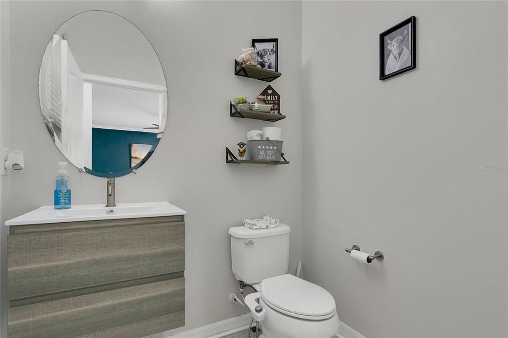 Active With Contract: $475,000 (3 beds, 2 baths, 2117 Square Feet)