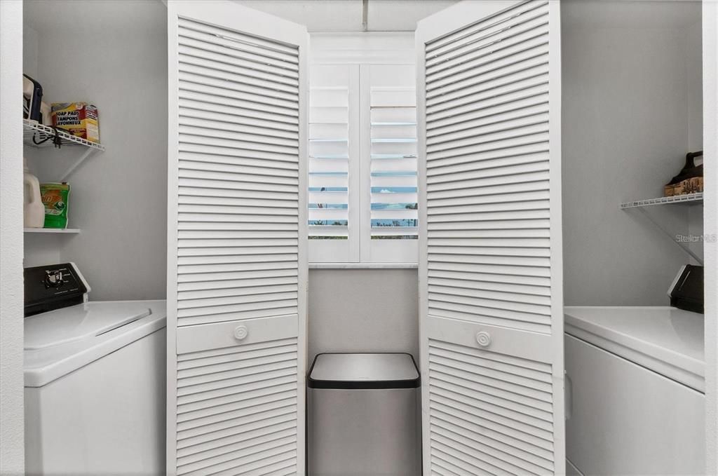 出租: $10,000 (2 贝兹, 2 浴室, 1265 平方英尺)