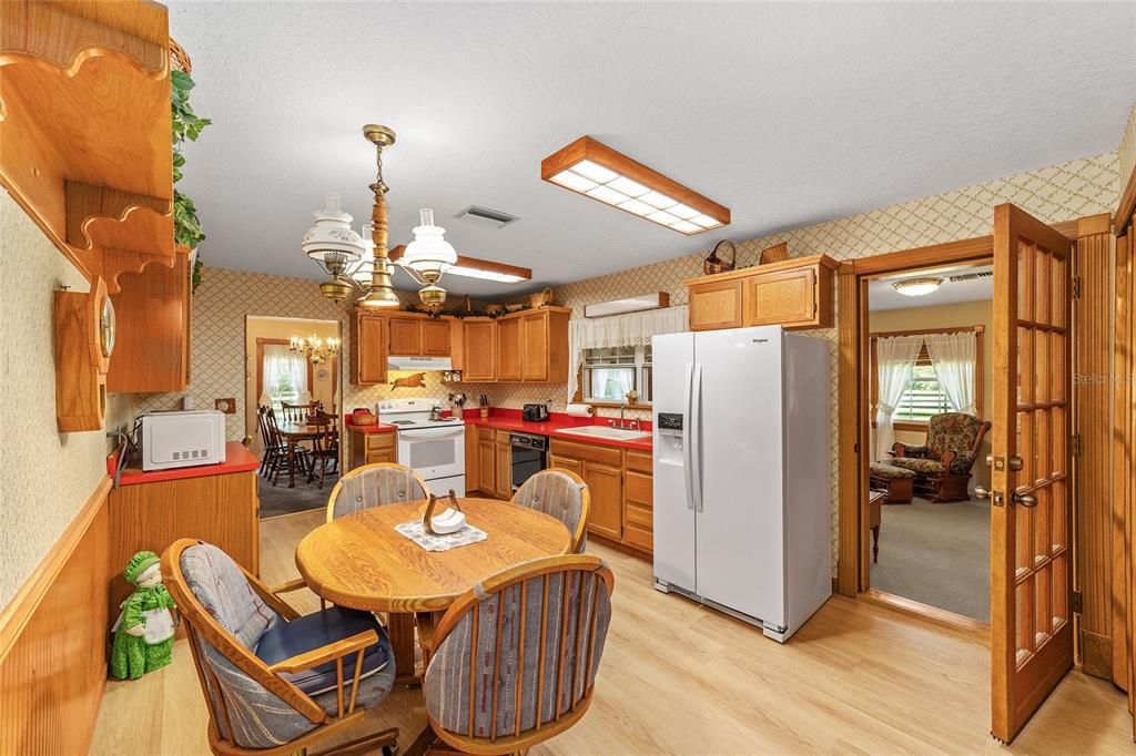 En Venta: $598,750 (4 camas, 3 baños, 2096 Pies cuadrados)