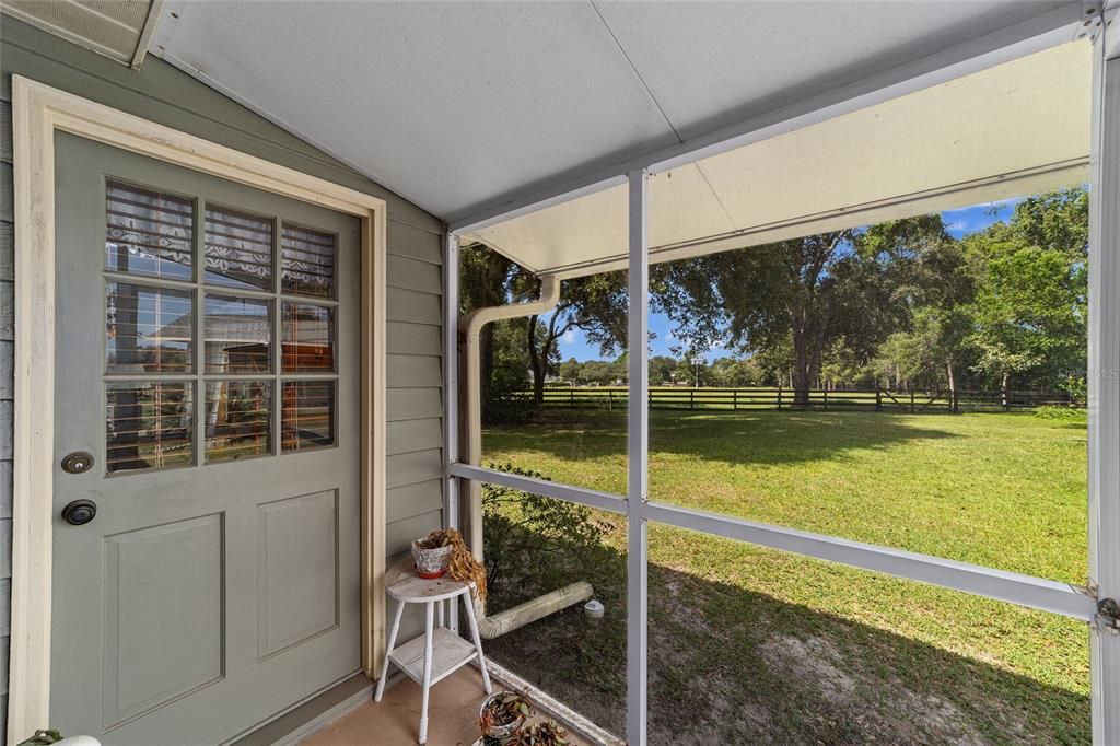 En Venta: $598,750 (4 camas, 3 baños, 2096 Pies cuadrados)