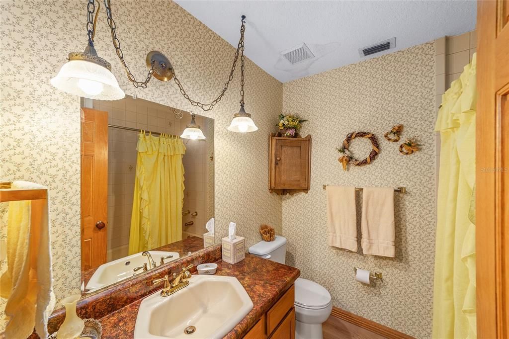 En Venta: $598,750 (4 camas, 3 baños, 2096 Pies cuadrados)