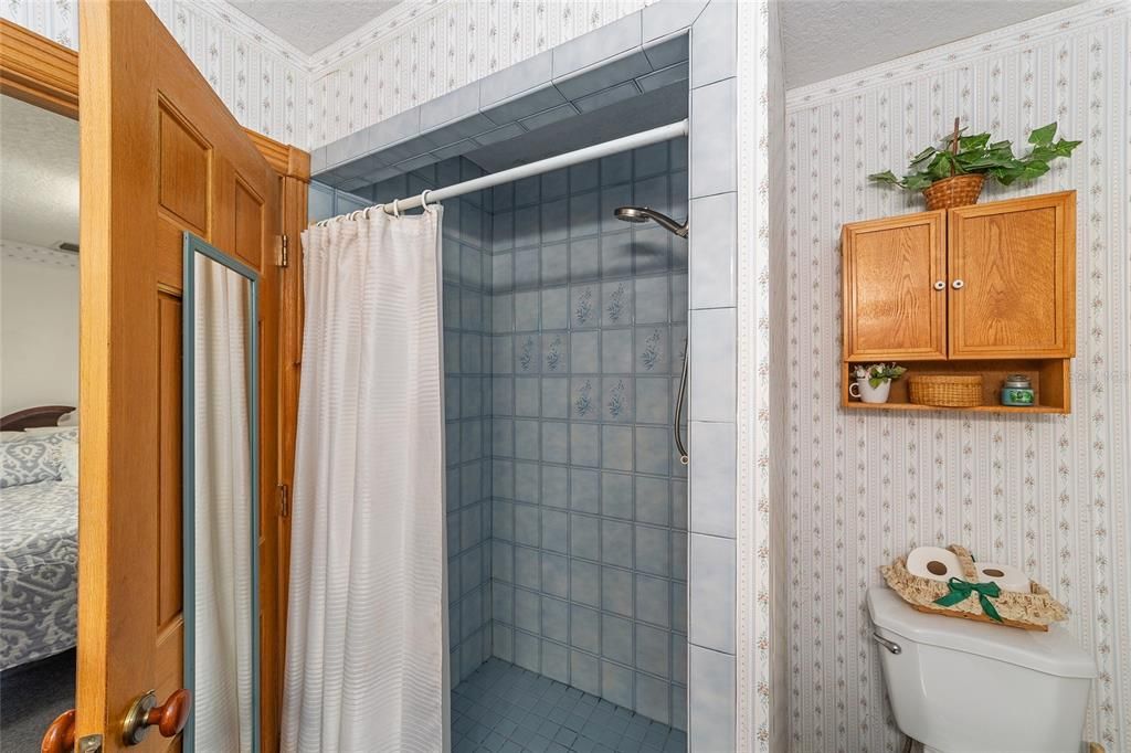 En Venta: $598,750 (4 camas, 3 baños, 2096 Pies cuadrados)