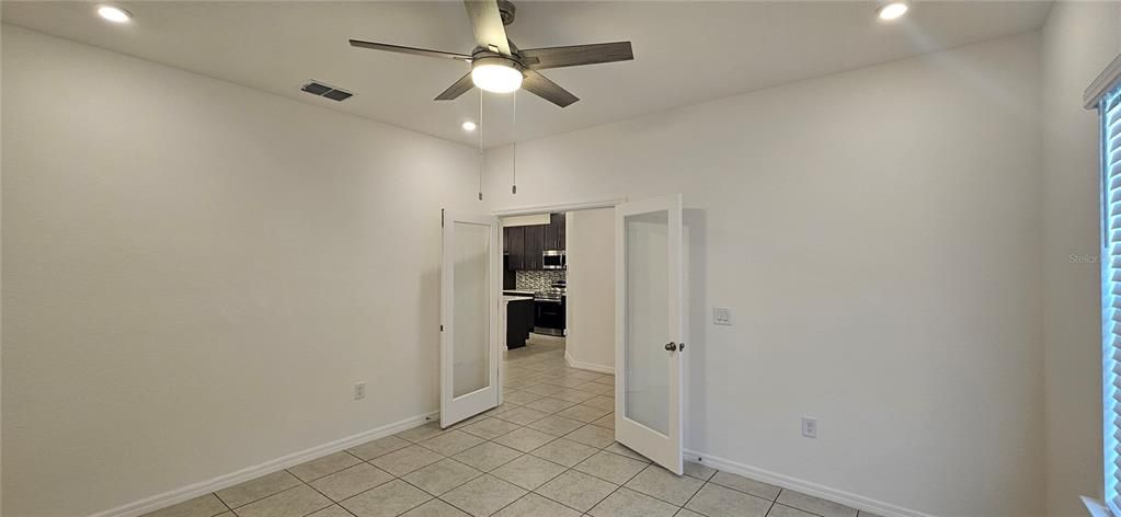 出租: $2,075 (3 贝兹, 2 浴室, 2066 平方英尺)