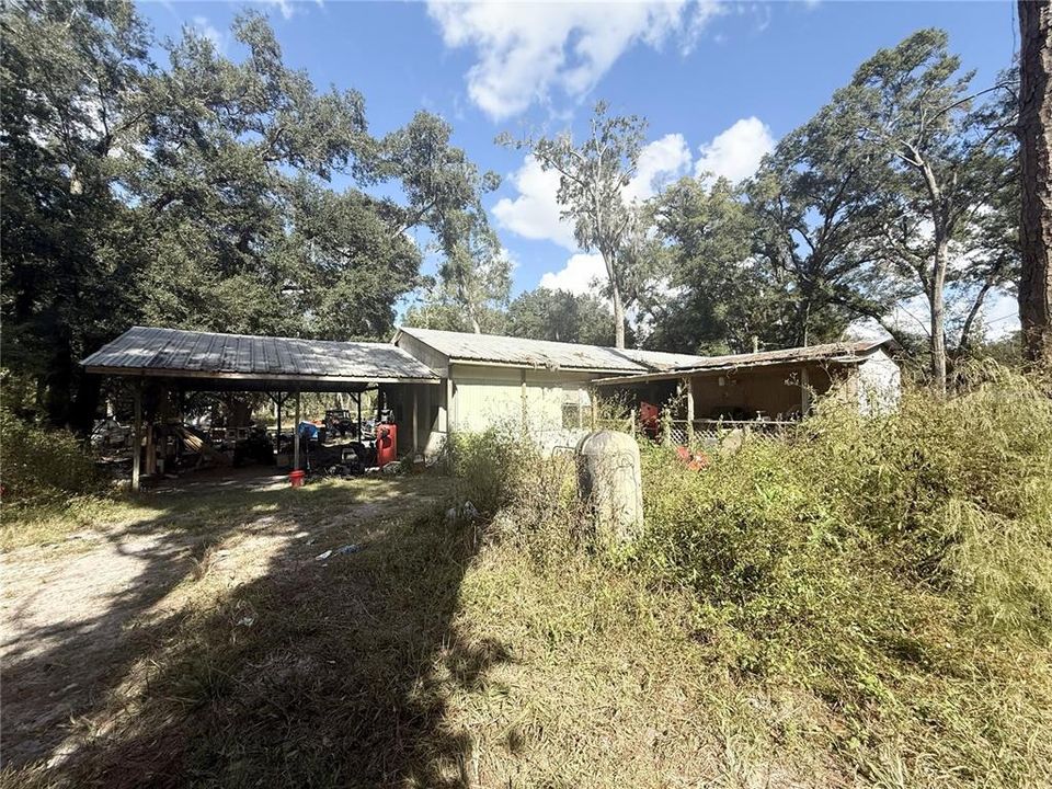 For Sale: $220,000 (3 beds, 2 baths, 1440 Square Feet)