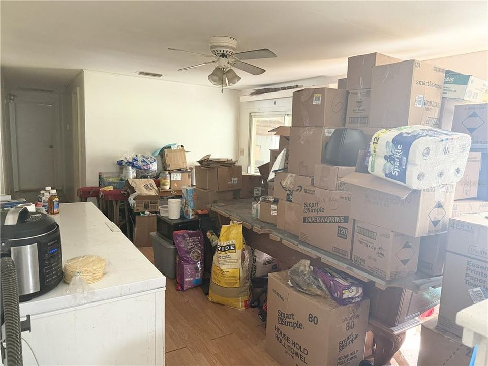 For Sale: $220,000 (3 beds, 2 baths, 1440 Square Feet)