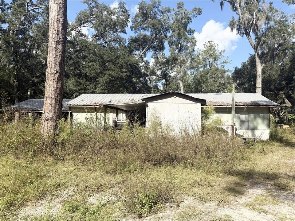 For Sale: $220,000 (3 beds, 2 baths, 1440 Square Feet)