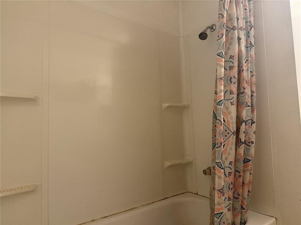 For Sale: $220,000 (3 beds, 2 baths, 1440 Square Feet)