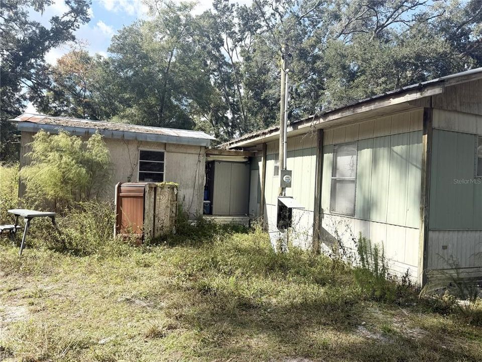 For Sale: $220,000 (3 beds, 2 baths, 1440 Square Feet)