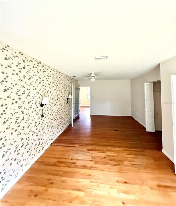 待售: $362,250 (2 贝兹, 2 浴室, 1383 平方英尺)