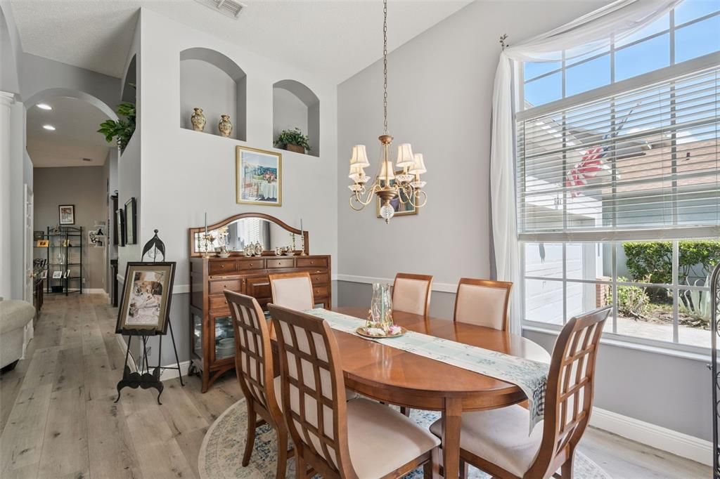 For Sale: $675,000 (4 beds, 3 baths, 2650 Square Feet)