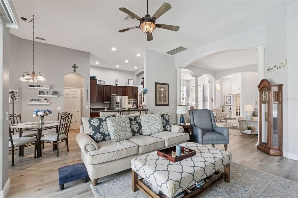 For Sale: $675,000 (4 beds, 3 baths, 2650 Square Feet)