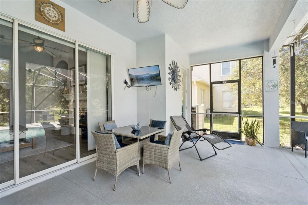 For Sale: $675,000 (4 beds, 3 baths, 2650 Square Feet)