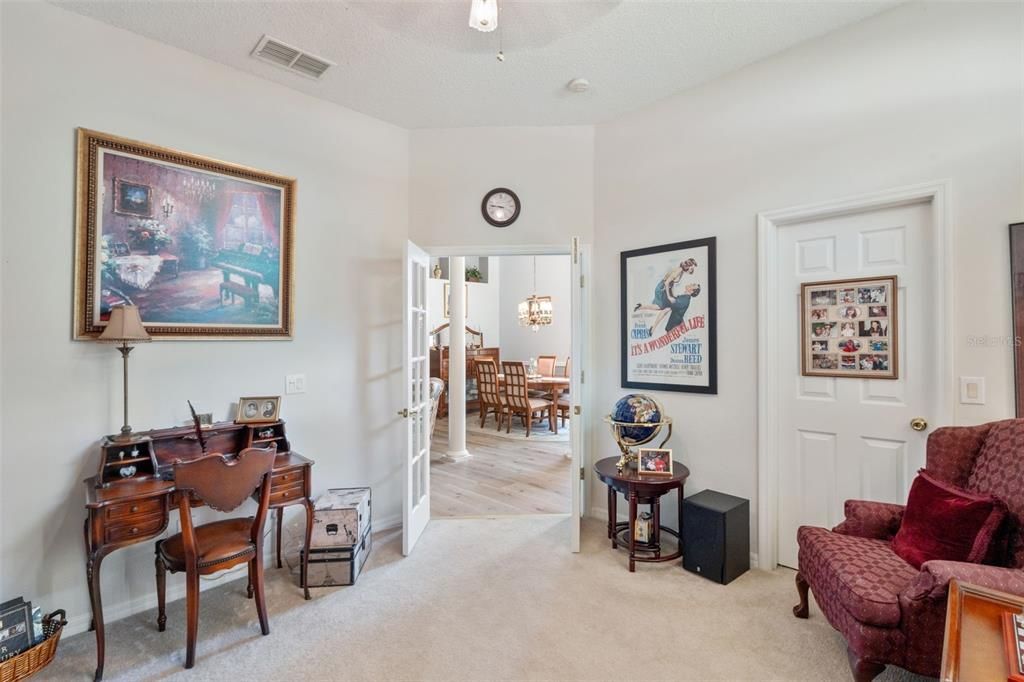 For Sale: $675,000 (4 beds, 3 baths, 2650 Square Feet)