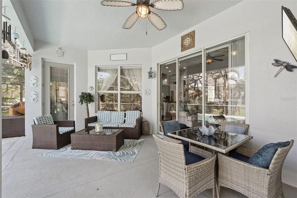 For Sale: $675,000 (4 beds, 3 baths, 2650 Square Feet)