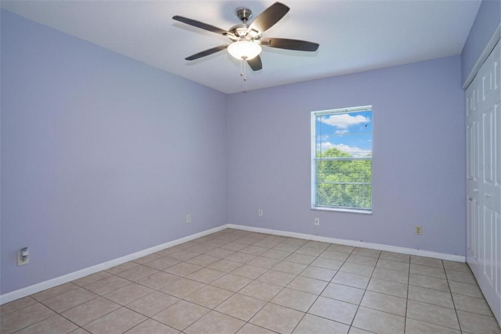 待售: $240,000 (3 贝兹, 2 浴室, 1247 平方英尺)