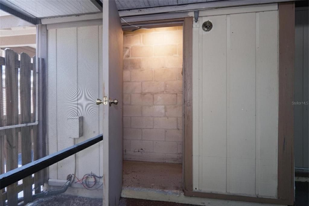 待售: $240,000 (3 贝兹, 2 浴室, 1247 平方英尺)