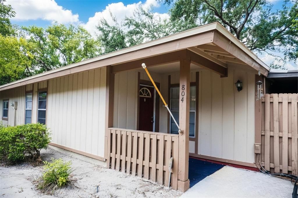 待售: $240,000 (3 贝兹, 2 浴室, 1247 平方英尺)