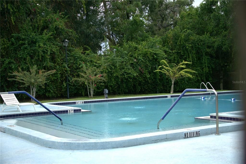 待售: $240,000 (3 贝兹, 2 浴室, 1247 平方英尺)