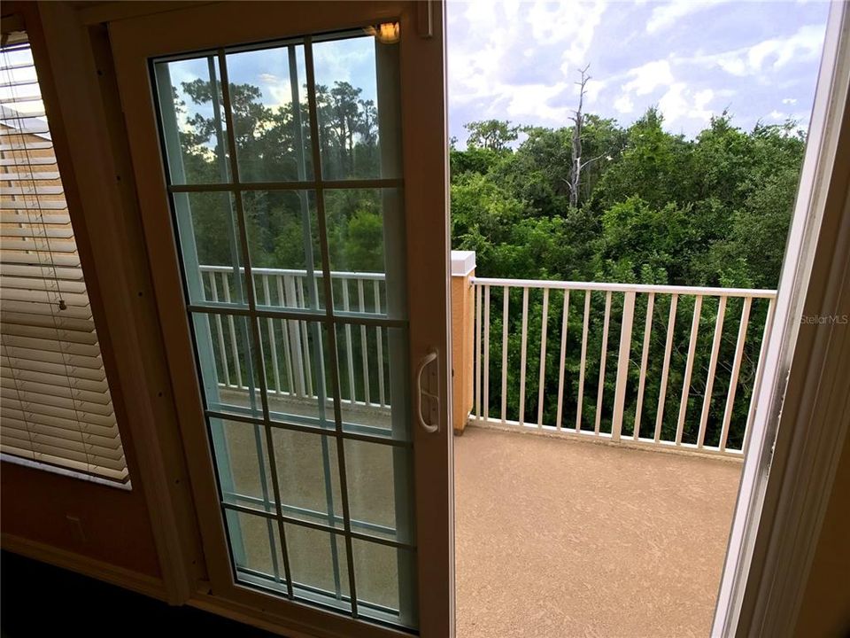 Active With Contract: $1,850 (2 beds, 2 baths, 1092 Square Feet)