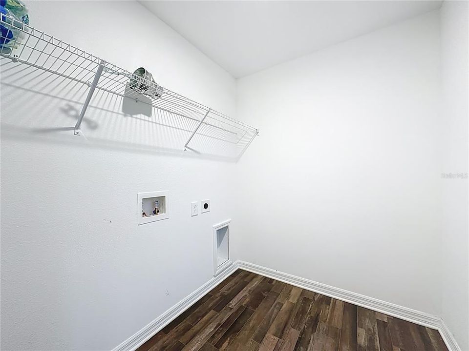 待售: $232,900 (3 贝兹, 2 浴室, 1272 平方英尺)