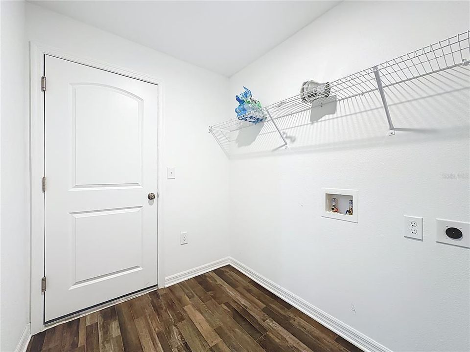 待售: $232,900 (3 贝兹, 2 浴室, 1272 平方英尺)