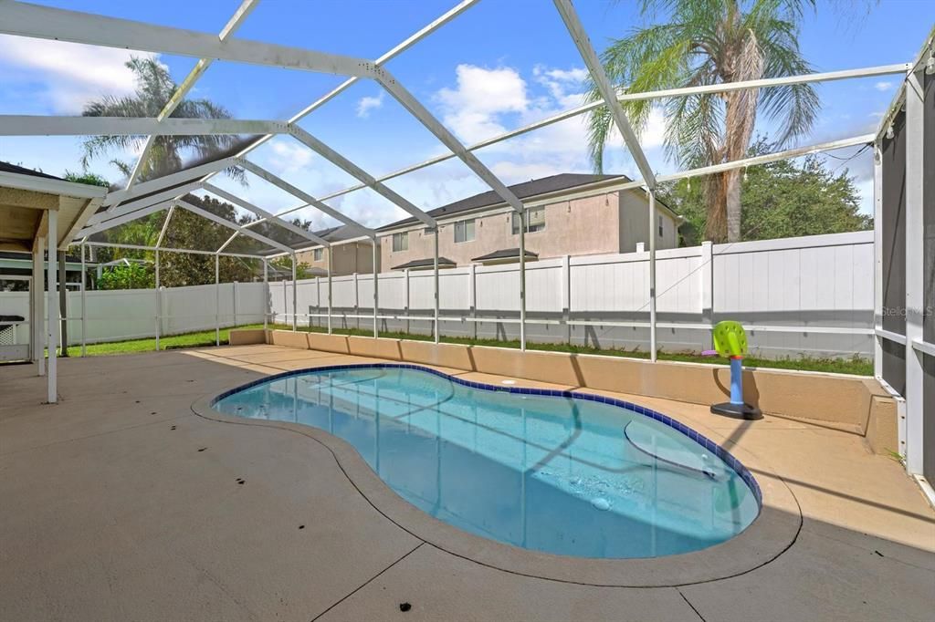 待售: $739,000 (4 贝兹, 3 浴室, 3324 平方英尺)