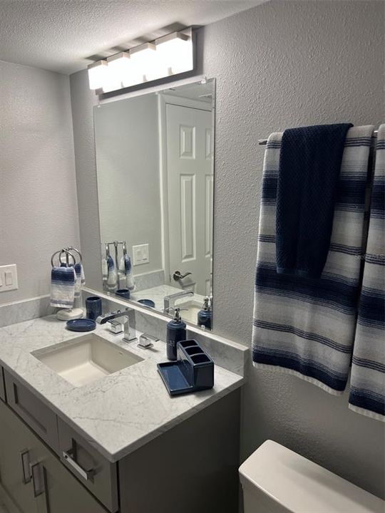 For Rent: $5,500 (2 beds, 2 baths, 1100 Square Feet)