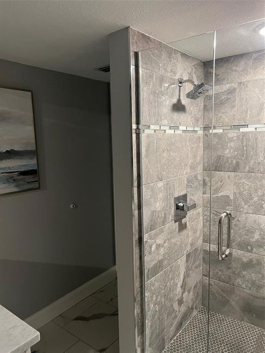 For Rent: $5,500 (2 beds, 2 baths, 1100 Square Feet)