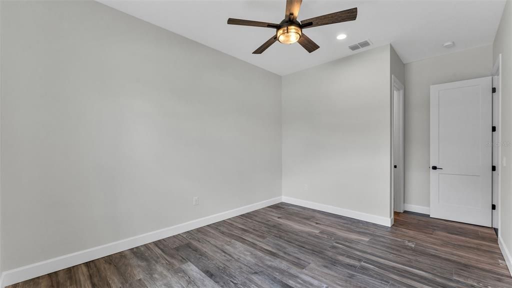 待售: $725,000 (4 贝兹, 3 浴室, 2533 平方英尺)