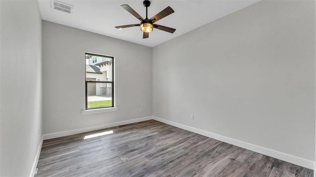 待售: $725,000 (4 贝兹, 3 浴室, 2533 平方英尺)