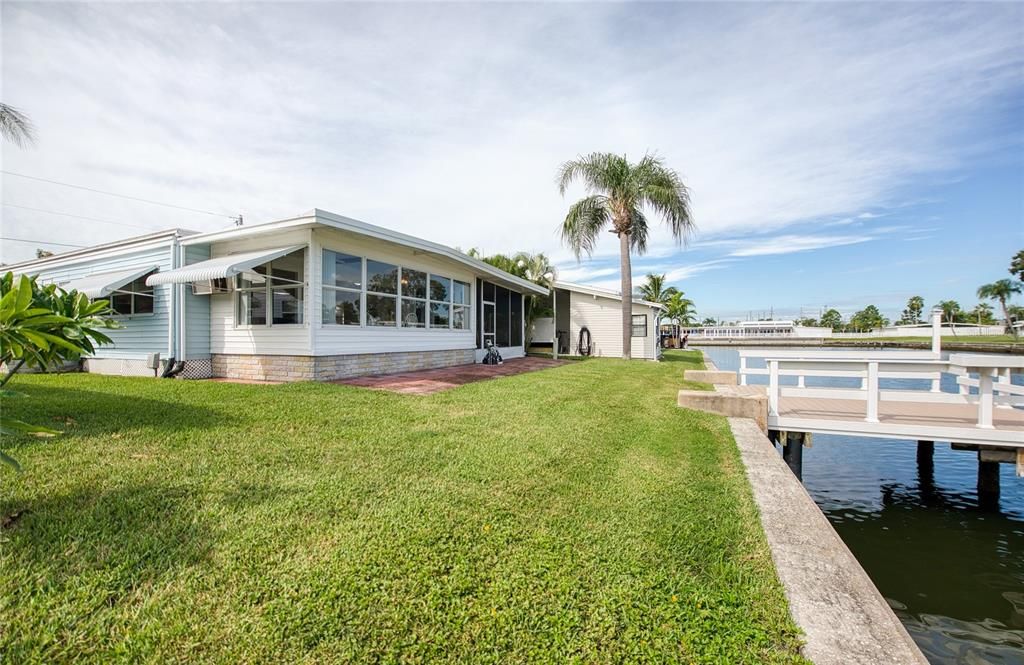 En Venta: $239,900 (2 camas, 2 baños, 768 Pies cuadrados)